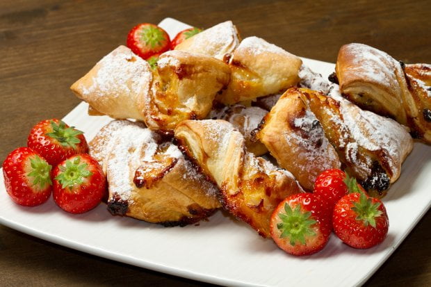 Pastries with Strawberries recipe